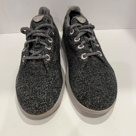 Allbirds The Wool Runners | Women's Size 9 | Grey Color - Picture 3 of 13